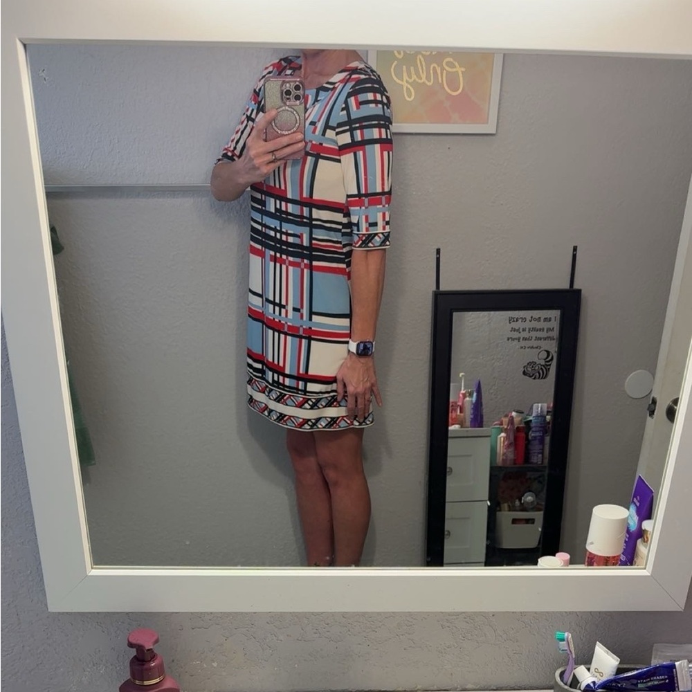 BCBGMaxAzria Geometric Pattern Dress - Picture 9 of 9